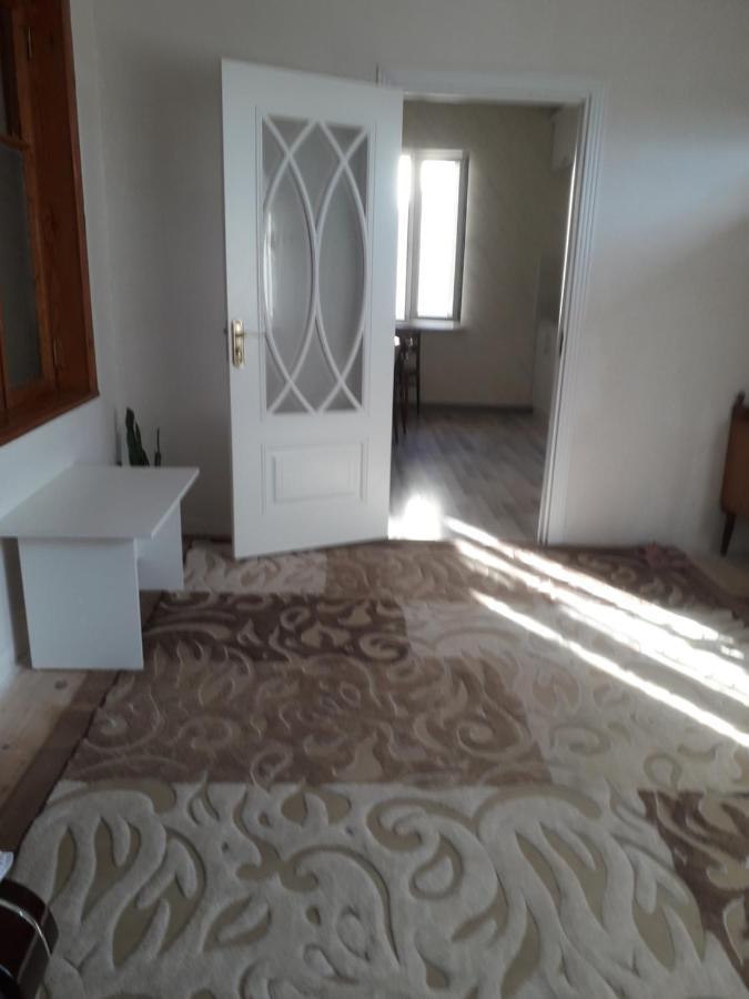 גאנג'ה Apartment At Narimanov 151 מראה חיצוני תמונה
